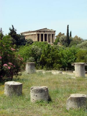 Reste des Hephaisteion und der Agora im modernen Athen